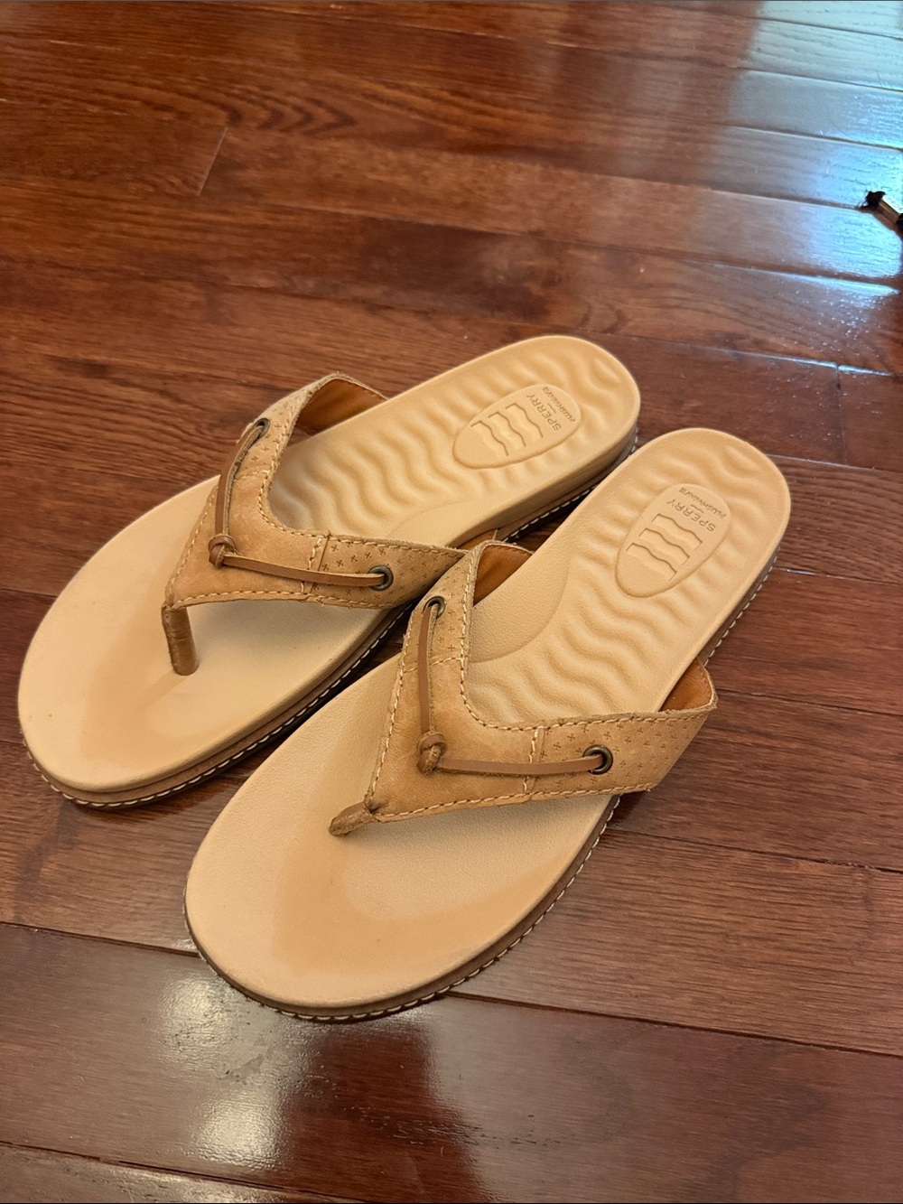 Sperry Tan Leather Thong Sandals